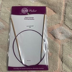 Nwt knitting needles